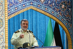سردار حسین اشتری، فرمانده نیروی انتظامی جمهوری اسلامی ایران سخنران پیش از نمازجمعه ۱۲ مهرماه