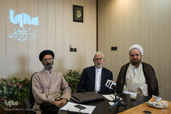  از راست حجت الاسلام محمدعلی کوشا، ابوالفضل بهرام‌پور و حجت الاسلام محمدرضا صفوی