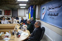 نشست خبری هفتمین کنگره سراسری ادبیات پایداری