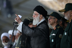 حضور رهبر انقلاب در مراسم دانش‌آموختگی دانشجویان دانشگاه امام حسین(ع)