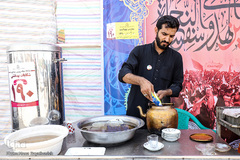 زائران و موکب‌داران در پایانه مرزی چذابه