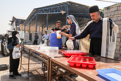زائران و موکب‌داران در پایانه مرزی چذابه
