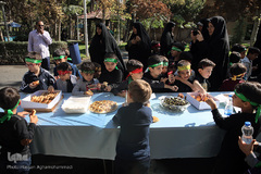 پیاده روی جاماندگان نونهال اربعین حسینی در دانشگاه امام صادق(ع)