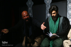 نمایش عاشورایی "پشت دیوار عمارت"