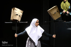 نمایش عاشورایی "پشت دیوار عمارت"