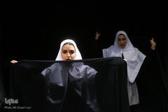 نمایش عاشورایی «پشت دیوار عمارت»