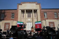 مراسم رونمایی از دیوارنگاره‌های جدید لانه جاسوسی آمریکا