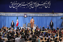 دیدار دانش‌آموزان و دانشجویان با رهبر انقلاب اسلامی