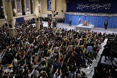 دیدار دانش‌آموزان و دانشجویان با رهبر انقلاب اسلامی