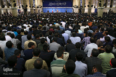 دیدار دانش‌آموزان و دانشجویان با رهبر انقلاب اسلامی