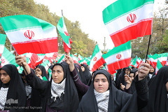 راهپیمایی یوم‌الله ۱۳ آبان در کرج