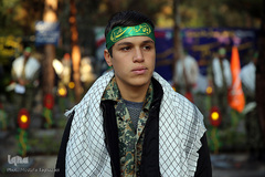 مراسم غبار روبی گلزار شهدای بهشت زهراء توسط بسیجیان