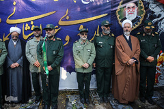 مراسم غبار روبی گلزار شهدای بهشت زهراء توسط بسیجیان