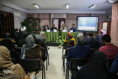 نشست هر انسان یک مسجد