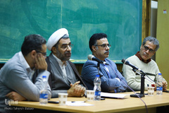 از راست حسن حضرتی، سید احمدرضا خضری و رسول جعفریان در نشست تاریخنگاری سیدجعفر مرتضی عاملی
