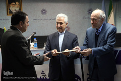 آیین گرامیداشت هفته پژوهش در پژوهشگاه علوم‌ انسانی و مطالعات فرهنگی