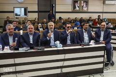 اجرای برنامه توسط گروه هم‌خوانی قمربنی هاشم 