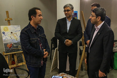 بازدید وحید قبادی‌دانا، رئیس سازمان بهزیستی از نمایشگاه آثار جشنواره ملی هنری «همام»