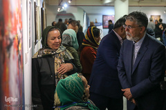 بازدید سیدعباس صالحی، وزیر فرهنگ و ارشاد اسلامی از نمایشگاه آثار جشنواره ملی هنری «همام»