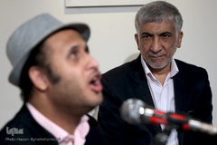 بازدید عبدالهادی فقهی زاده، معاون قرآن و عترت وزارت فرهنگ و ارشاد اسلامی از نمایشگاه آثار برگزیده جشنواره ملی و هنری «همام»