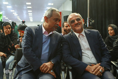  محسن حاجی میرزایی، وزیر آموزش و پرورش و محمد نهاوندیان، معاون اقتصادی رئیس جمهور  در افتتاحیه پنجمین جشنواره ملی اسباب بازی