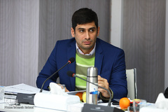 محمدمهدی عزیززاده، رئیس دبیرخانه کمیسیون تبلیغ و ترویج قرآن، چهل و هفتمین جلسه شورای توسعه فرهنگ قرآنی