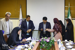 تجلیل از هنرمندان نمایشگاه نفس‌المطمئنه