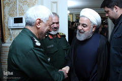 حضور رئیس جمهور در منزل سردار شهید سپهبد حاج قاسم سلیمانی