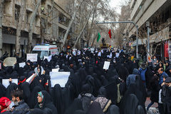 راهپیمایی دانشجویان دانشگاه های تهران در پی شهادت سردار قاسم سلیمانی