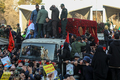 مراسم تشیع پیکر شهید سپهبد حاج قاسم سلیمانی در دانشگاه تهران