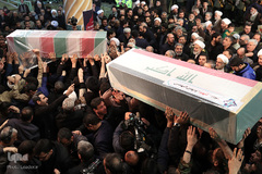 مراسم اقامه نماز بر پیکر مطهر سپهبد شهید حاج قاسم سلیمانی و همرزمان شهیدش با حضور رهبر معظم انقلاب