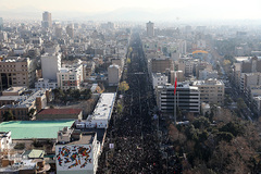  وداع تاریخی مردم مؤمن و قدرشناس تهران با سردار بزرگ و پر افتخار اسلام سپهبد شهید حاج قاسم سلیمانی