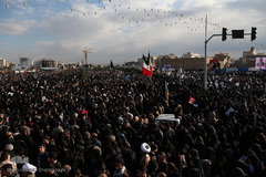 تشییع پیکر مطهر سردار شهید سپهبد قاسم سلیمانی درقم