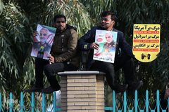 تشییع پیکر مطهر سردار شهید سپهبد قاسم سلیمانی درقم