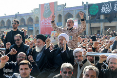 راهپيمايي سوگواران سردار دل‌ها در شيراز