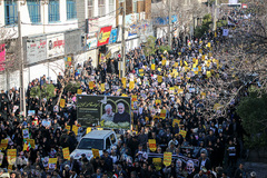 راهپيمايي سوگواران سردار دل‌ها در شيراز