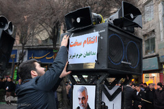 مراسم شاه حسین گویی عزاداران تبریزی شهادت سپهبد سلیمانی