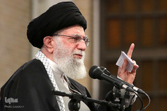 حضرت آیت الله خامنه‌ای، رهبر معظم انقلاب اسلامی