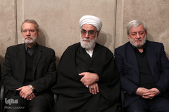 دیدار هزاران تن از مردم قم با رهبر انقلاب