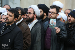 دیدار هزاران تن از مردم قم با رهبر انقلاب