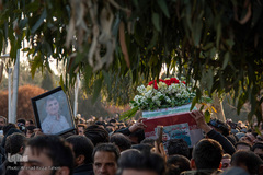 مراسم تشییع پیکرهای مطهر شهدای سقوط هواپیمای اوکراینی در همدان و اصفهان