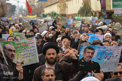 راهپیمایی مردم قم در حمایت از اقتدار نظام اسلامی وسپاه پاسداران