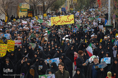 راهپیمایی مردم قم در حمایت از اقتدار نظام اسلامی وسپاه پاسداران