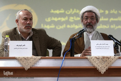 حجت‌الاسلام و المسلمین محمدحسن زمانی، معاون اجتماعی و سیاسی حوزه‌های علمیه و ناصر ابوشریف، نماینده جهاد اسلامی فلسطین