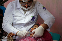 ارائه خدمات پزشکی و مشاوره به سیل زدگان سیستان و بلوچستان