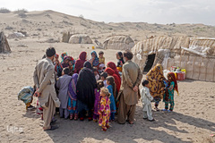 ارائه خدمات پزشکی و مشاوره به سیل زدگان سیستان و بلوچستان