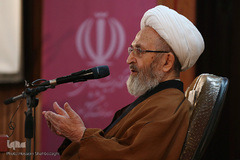 مراسم اختتامیه همایش کتاب سال حوزه در قم