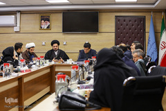 نشست نوع‌دوستی و هم‌زیستی مسالمت‌آمیز در احکام فقه و حقوق