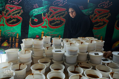 آیین سنتی «سمنوپزان» به مناسبت شهادت حضرت فاطمه زهرا(س)