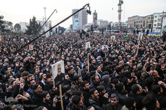 اجتماع عزاداران فاطمی در میدان امام خمینی (ره)